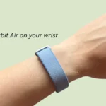 How to wear Fitbit Air on your wrist