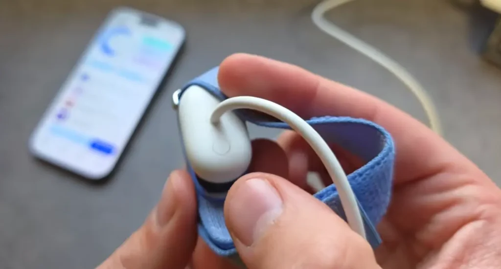 Reset Fitbit Air from Charger button